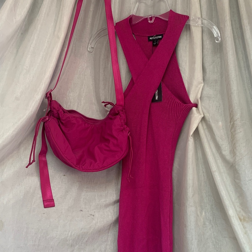 PrettyLittleThing Fuchsia Ribbed Dress